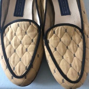 J. McGlaughlin Classic Quilted Flat Slip on 9m